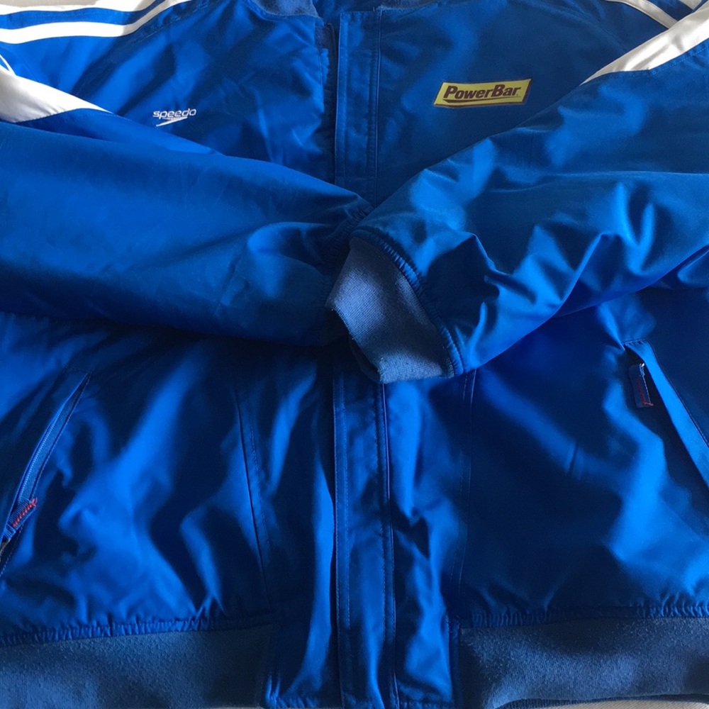Speedo Warm jacket ! - Picture 6 of 11